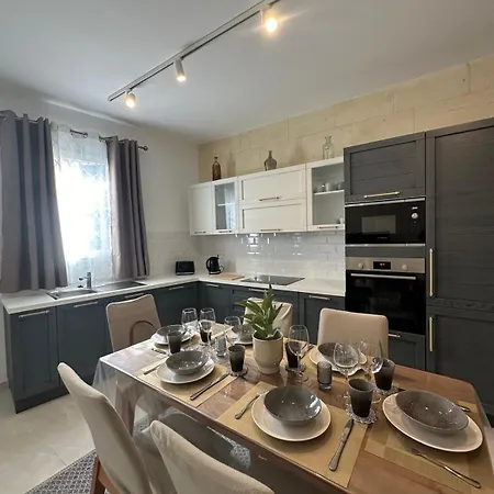 Feriehus Perfect Gozo Escape, It Has It *